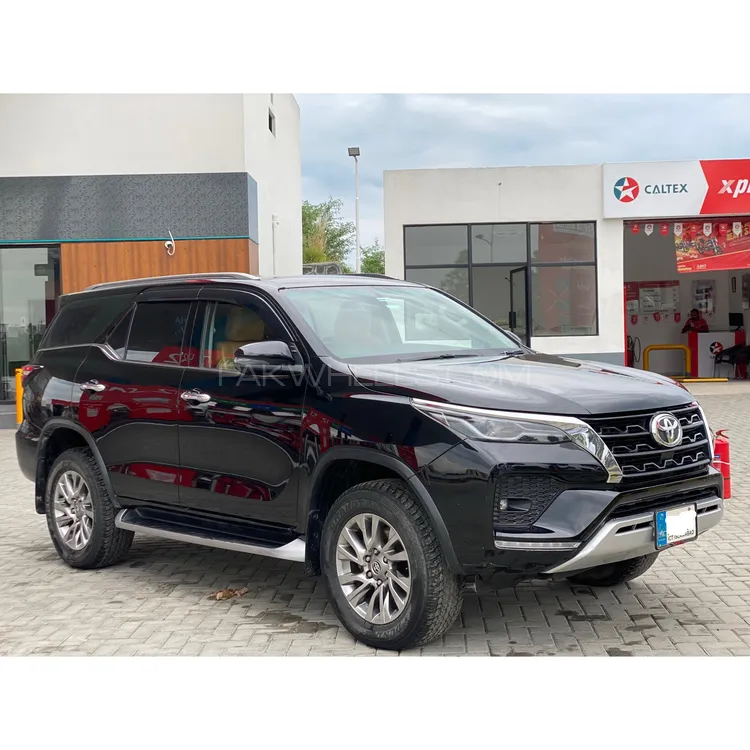 Toyota Fortuner 2021 for Sale in Rawalpindi Image-1