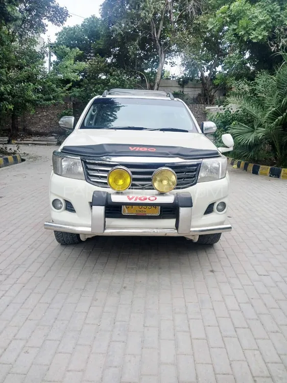 Toyota Hilux 2012 for Sale in Peshawar Toyota Hilux 2012 for Sale in Peshawar Image-6