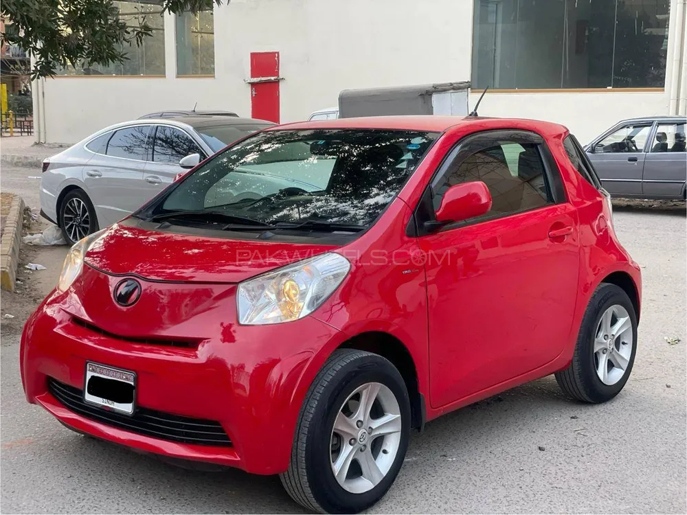 Toyota iQ 2009 for Sale in Islamabad Image-1
