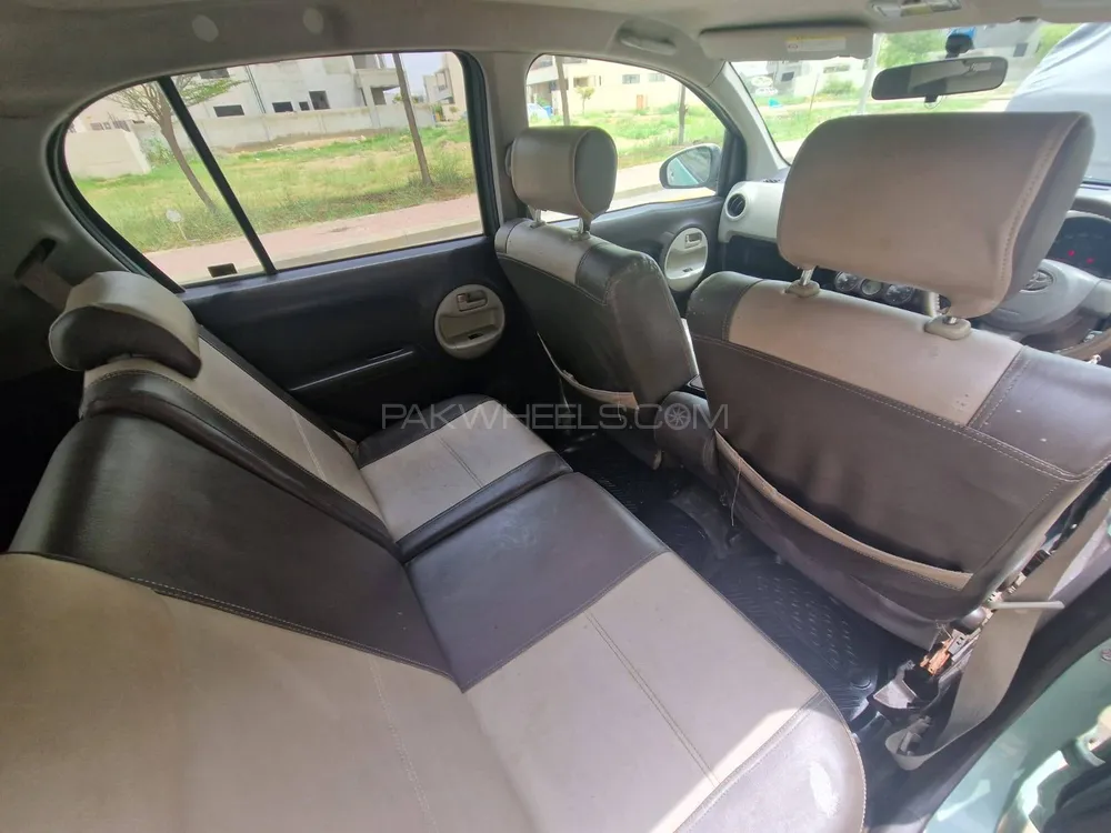 Toyota Passo 2010 for Sale in Karachi Toyota Passo 2010 for Sale in Karachi Image-3