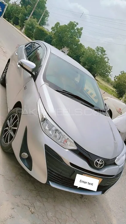 Toyota Yaris Sedan 2020 for Sale in Karachi Image-1