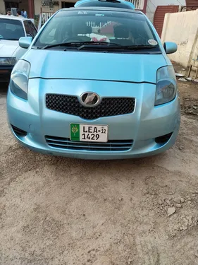 Toyota Vitz F 1.3 2006