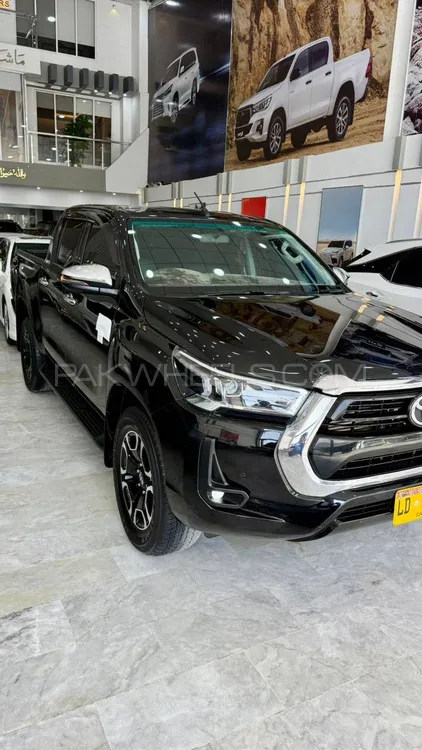 Toyota Hilux 2024 for Sale in Karachi Image-1