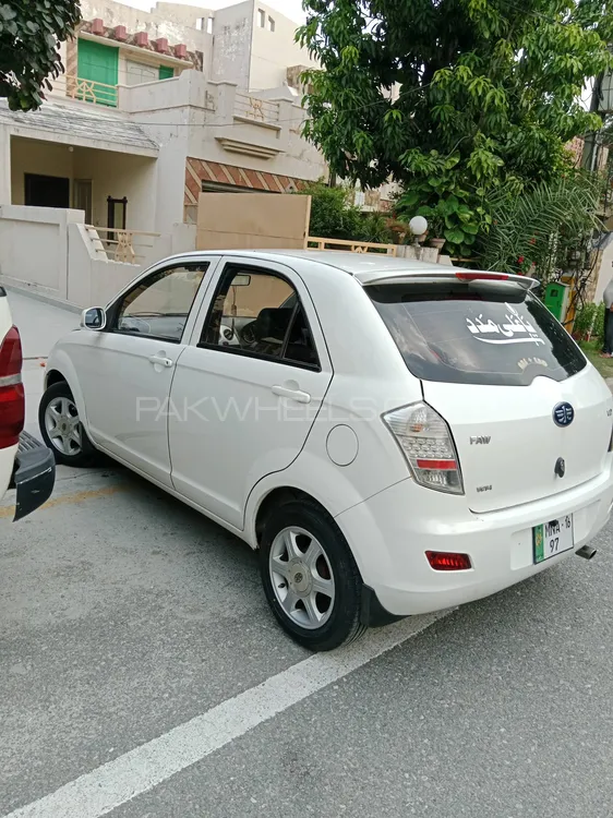 FAW V2 2016 for Sale in Lahore Image-1