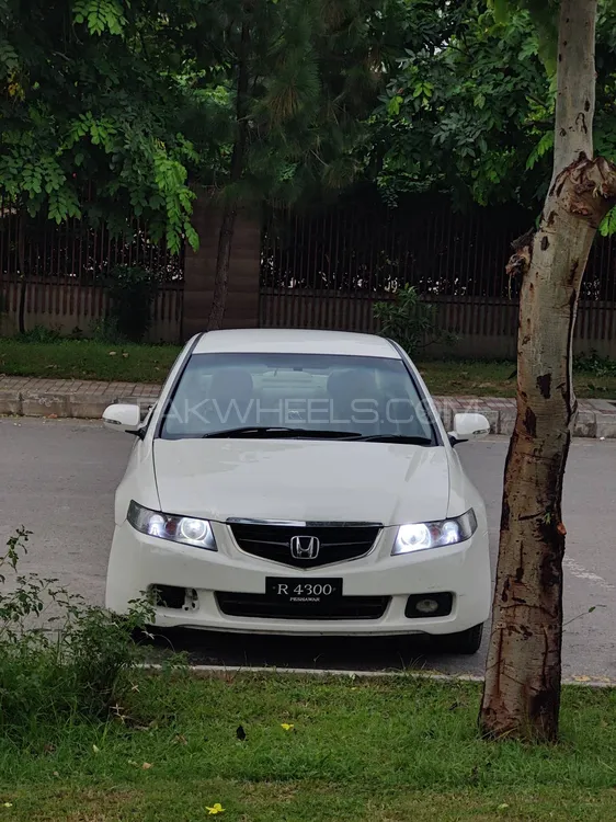 Honda Accord 2003 for Sale in Islamabad Image-1