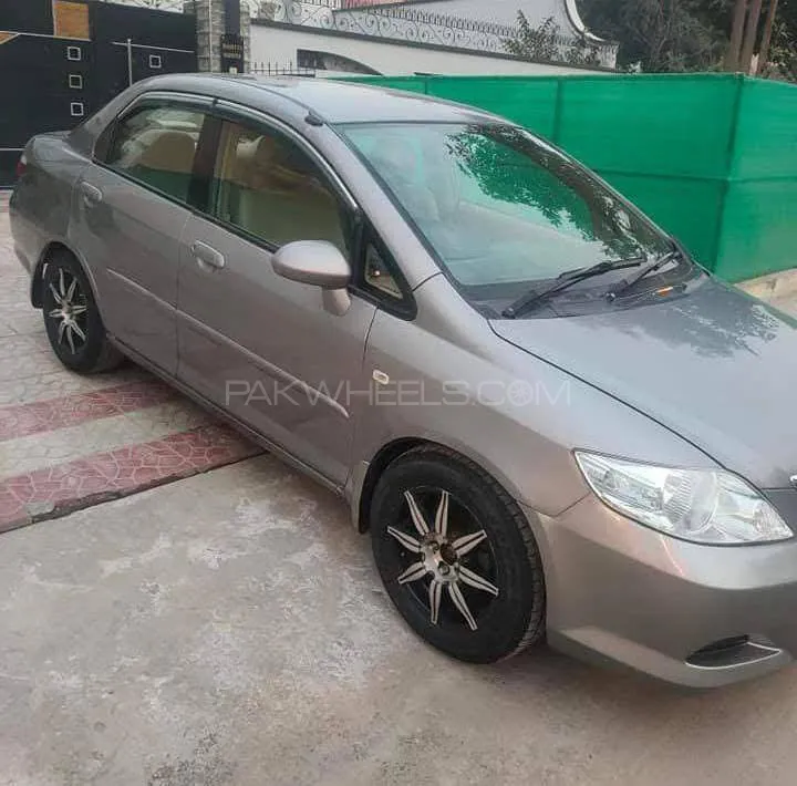 Honda City 2006 for Sale in Karachi Image-1