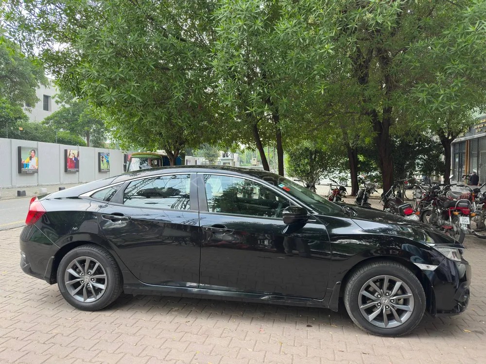 Honda Civic 2019 for Sale in Lahore Image-1