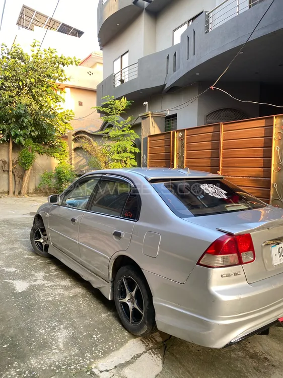 Honda Civic 2004 for Sale in Lahore Image-1