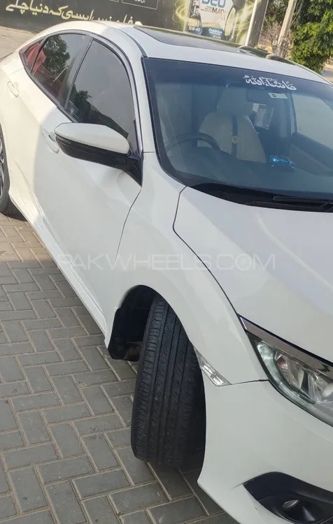 Honda Civic 2017 for Sale in Multan Image-1