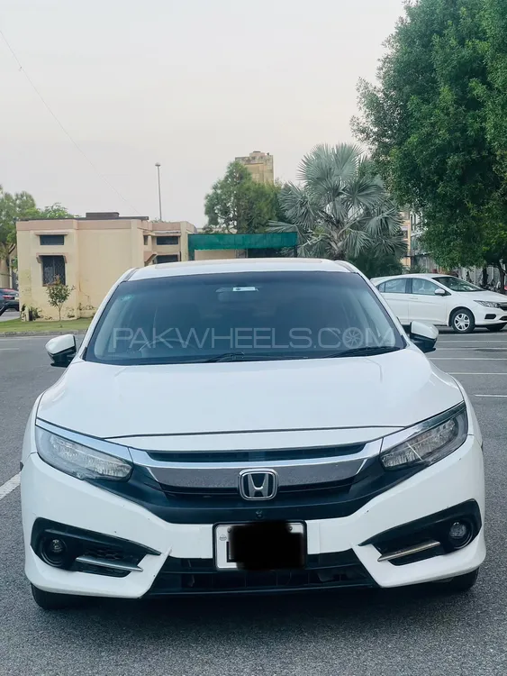 Honda Civic 2019 for Sale in Lahore Image-1