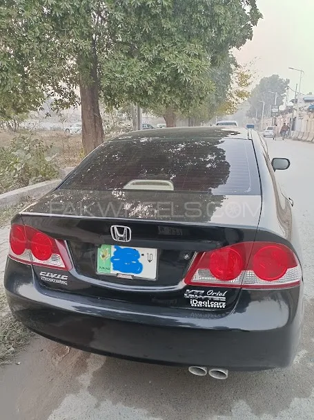 Honda Civic 2010 for Sale in Lahore Image-1