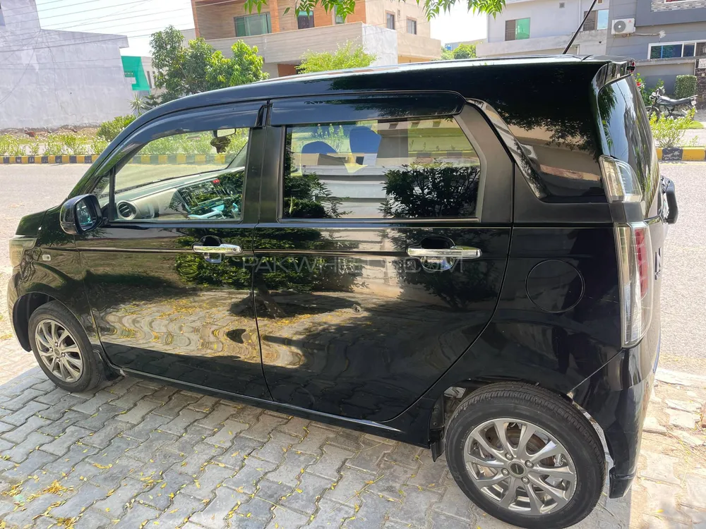 Honda N Wgn 2018 for Sale in Lahore Image-1
