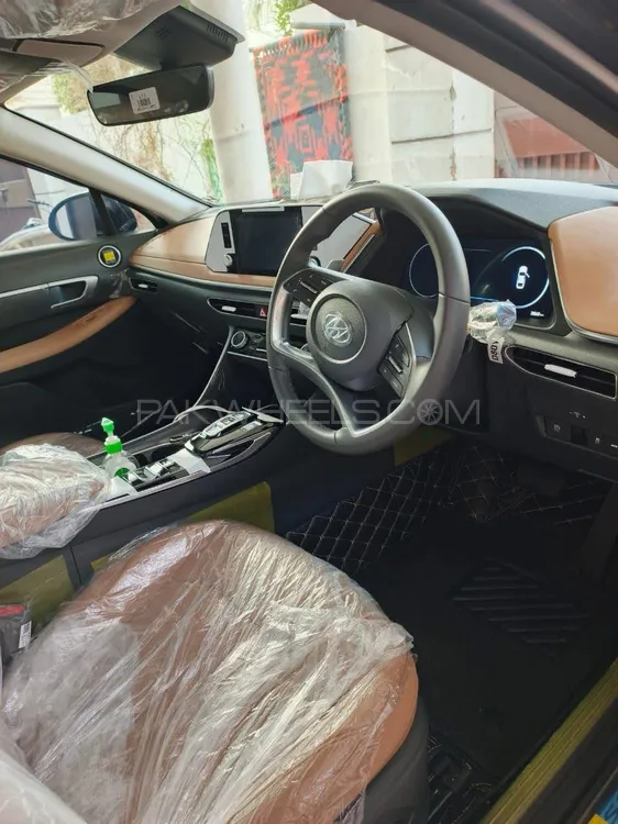 Hyundai Sonata 2025 for Sale in Lahore Image-1
