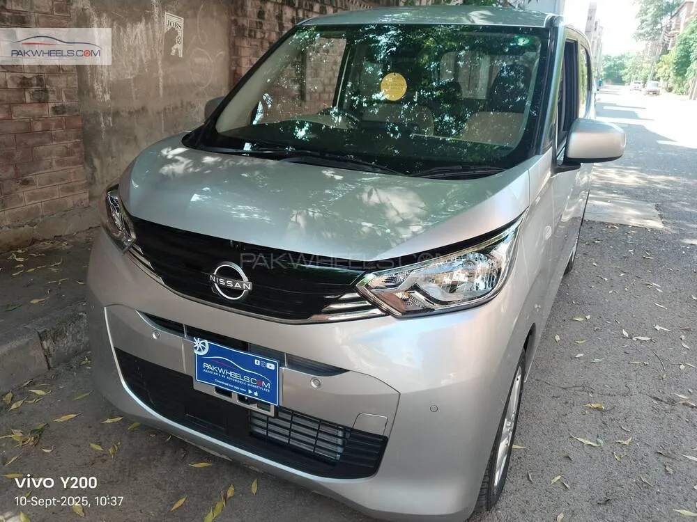 Nissan Dayz 2024 for Sale in Lahore Nissan Dayz 2024 for Sale in Lahore Image-3
