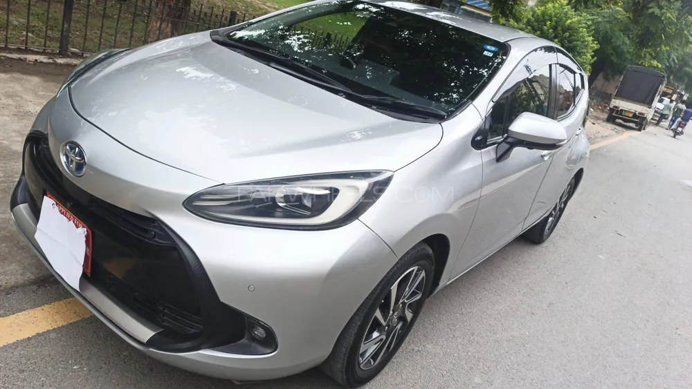 Toyota Aqua 2021 for Sale in Lahore Image-1
