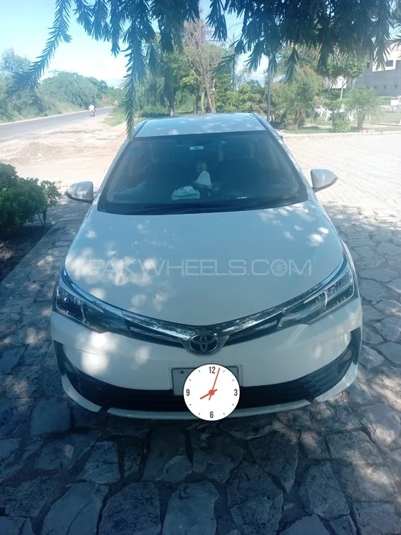 Toyota Corolla 2017 for Sale in Chakwal Image-1