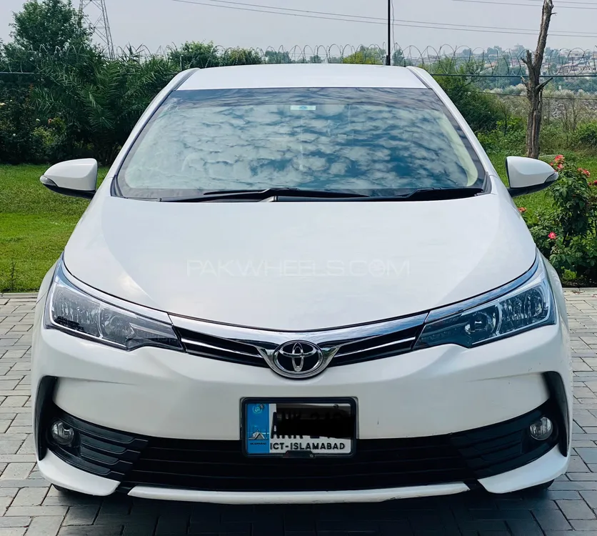 Toyota Corolla 2019 for Sale in Islamabad Image-1