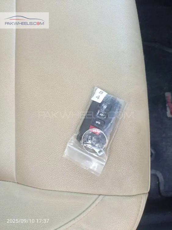 Toyota Corolla 2021 for Sale in Islamabad Toyota Corolla 2021 for Sale in Islamabad Image-13