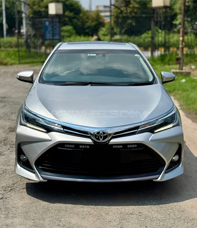 Toyota Corolla 2023 for Sale in Faisalabad Image-1
