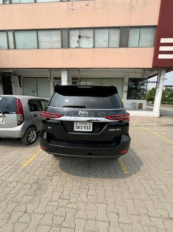 Toyota Fortuner 2021 for Sale in Lahore Image-1
