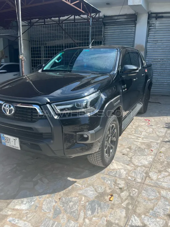 Toyota Hilux 2023 for Sale in Peshawar Image-1