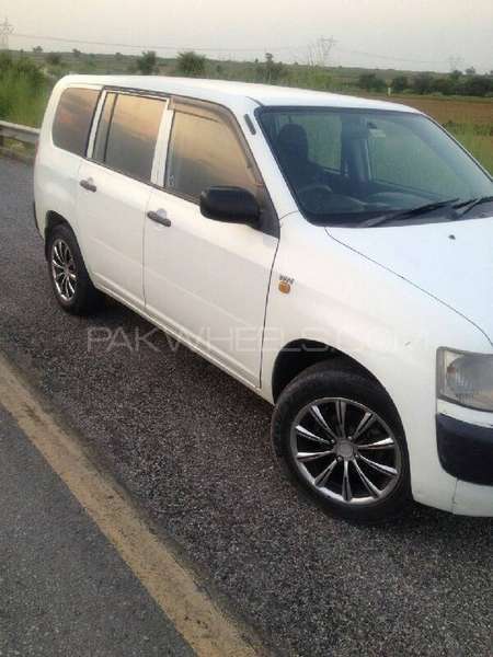 Toyota Probox 2005 for Sale in Islamabad Image-1