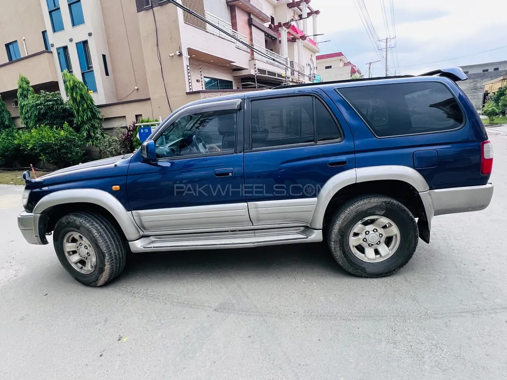 Toyota Surf 2001 for Sale in Lahore Image-1