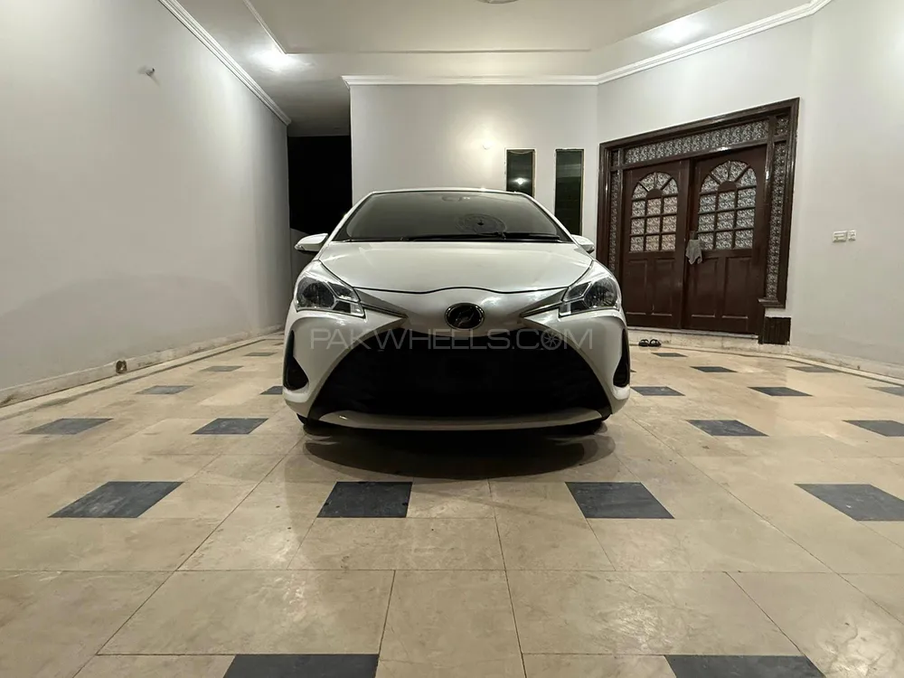 Toyota Vitz 2019 for Sale in Faisalabad Image-1