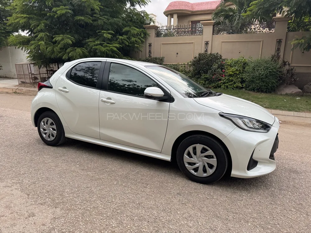 ٹویوٹا یارس ہیچ بیک 2022 for Sale in کراچی ٹویوٹا یارس ہیچ بیک 2022 for Sale in کراچی Image-2