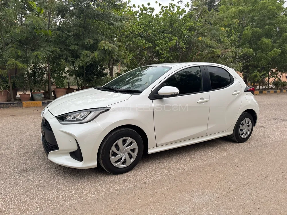 ٹویوٹا یارس ہیچ بیک 2022 for Sale in کراچی ٹویوٹا یارس ہیچ بیک 2022 for Sale in کراچی Image-3