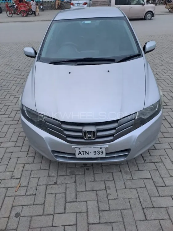 Honda City 2010 for Sale in Islamabad Image-1