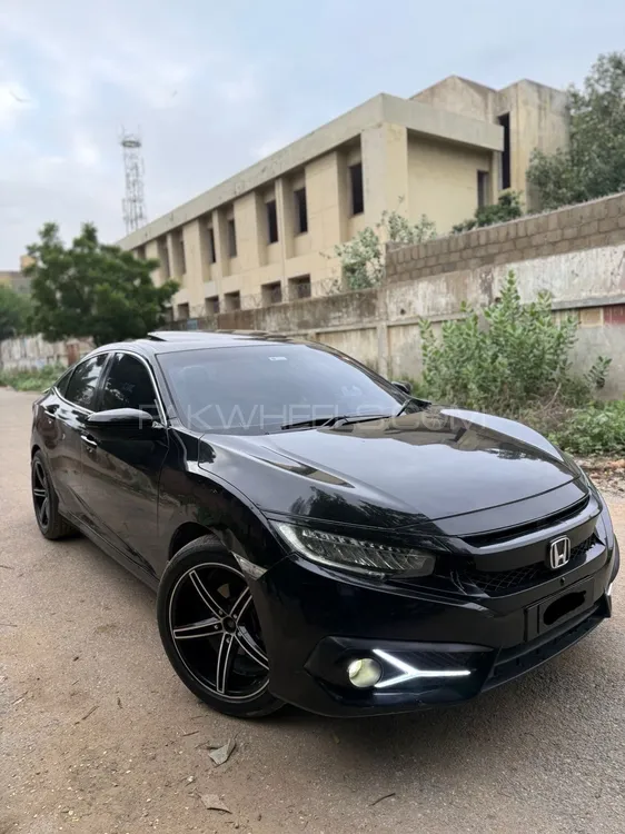 Honda Civic 2020 for Sale in Karachi Image-1