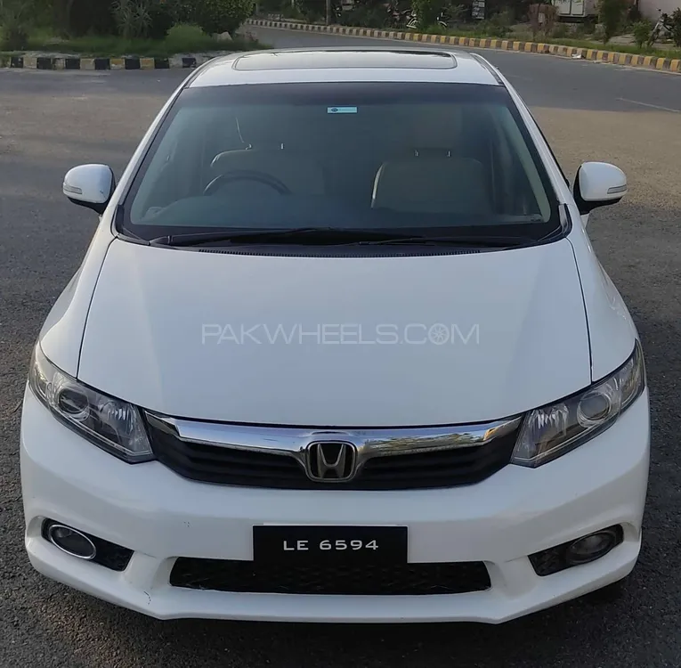 Honda Civic 2015 for Sale in Faisalabad Image-1