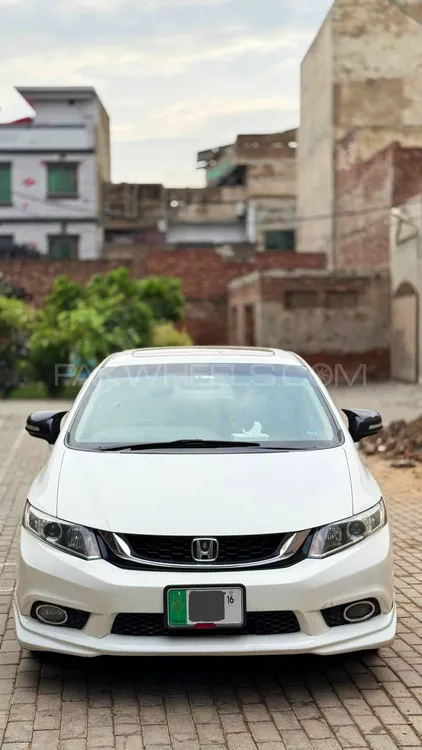 Honda Civic 2016 for Sale in Sahiwal Image-1
