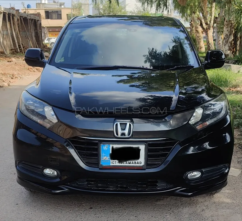 Honda Vezel 2014 for Sale in Rawalpindi Image-1