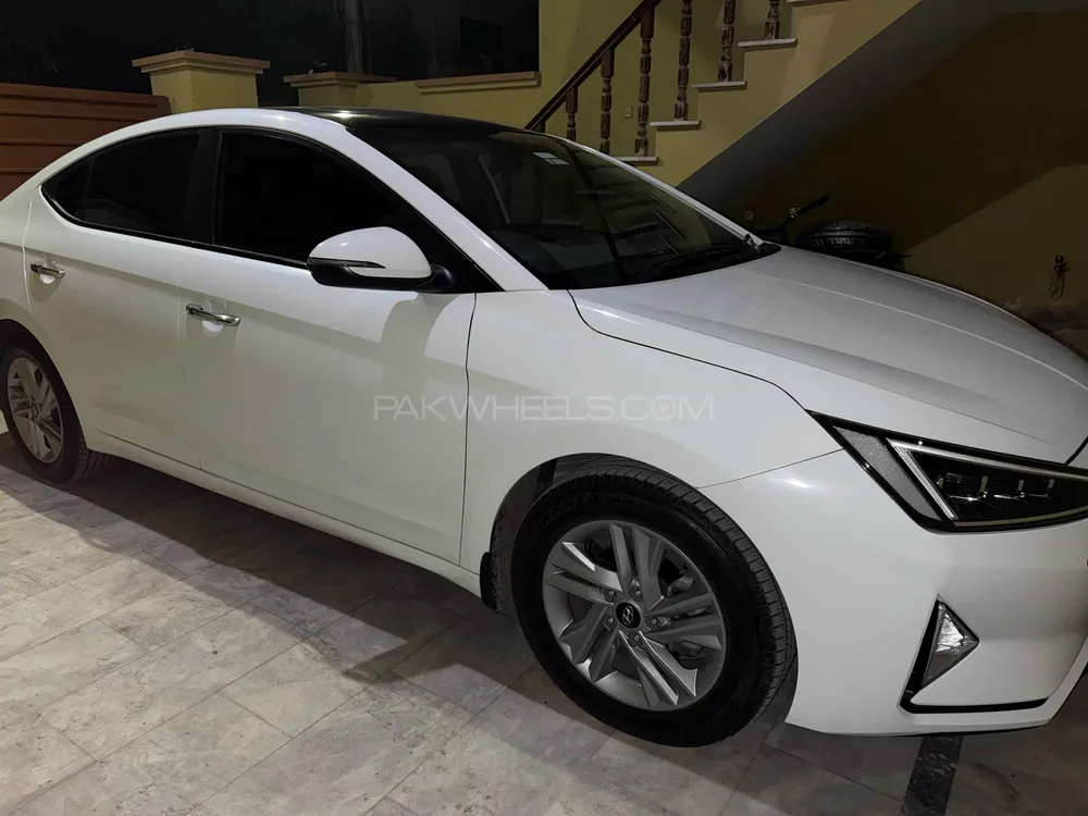 Hyundai Elantra 2021 for Sale in Lahore Image-1