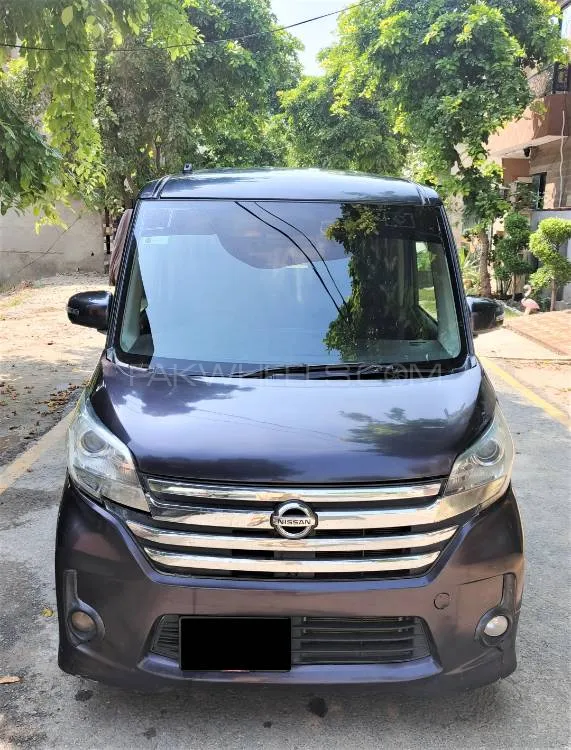 Nissan Dayz Highway Star 2018 for Sale in Lahore Image-1