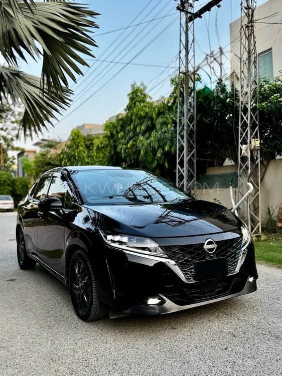 Nissan Note 2021 for Sale in Lahore Image-1