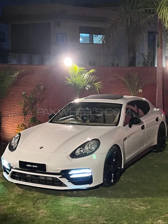 Porsche Panamera 2014 for Sale in Lahore Image-1