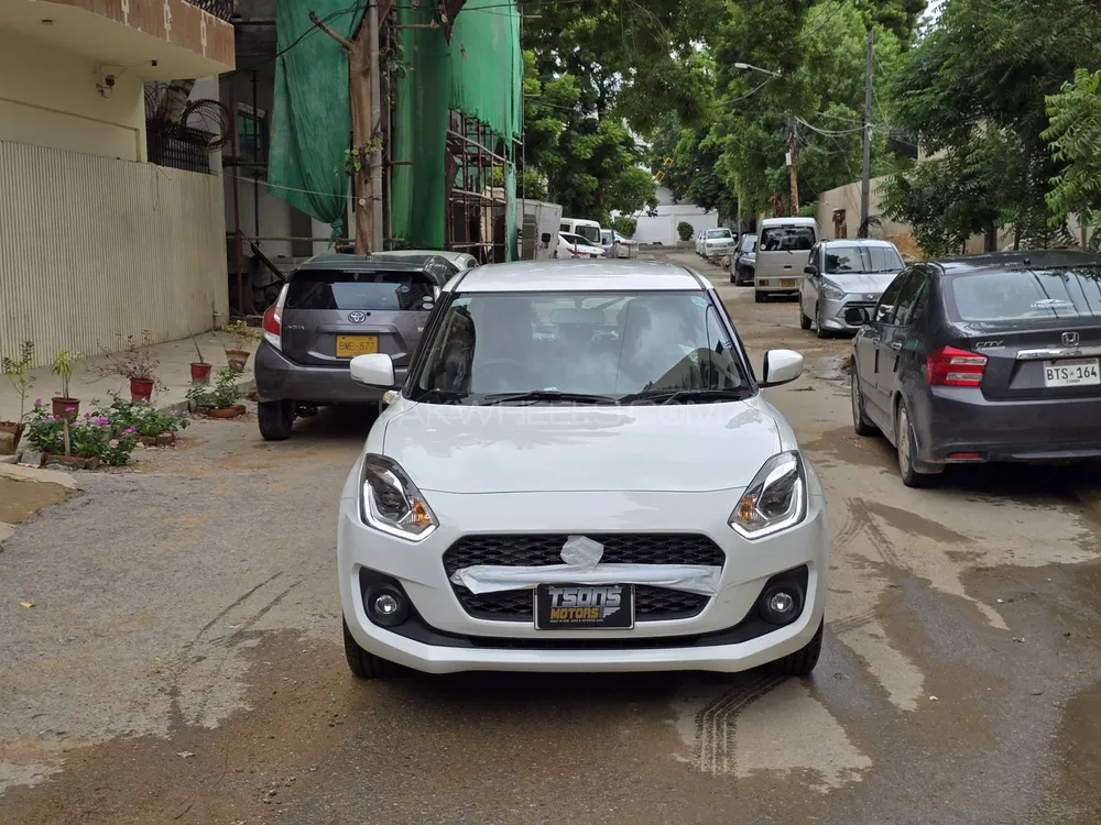 Suzuki Swift 2025 for Sale in Karachi Image-1
