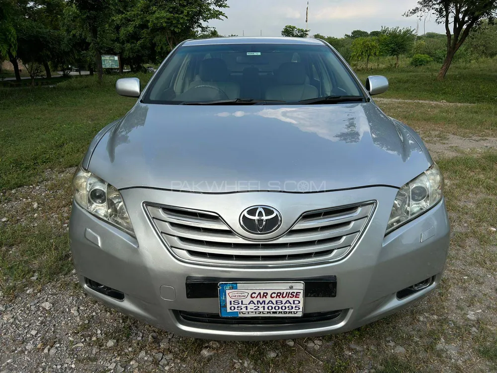 Toyota Camry 2008 for Sale in Islamabad Image-1