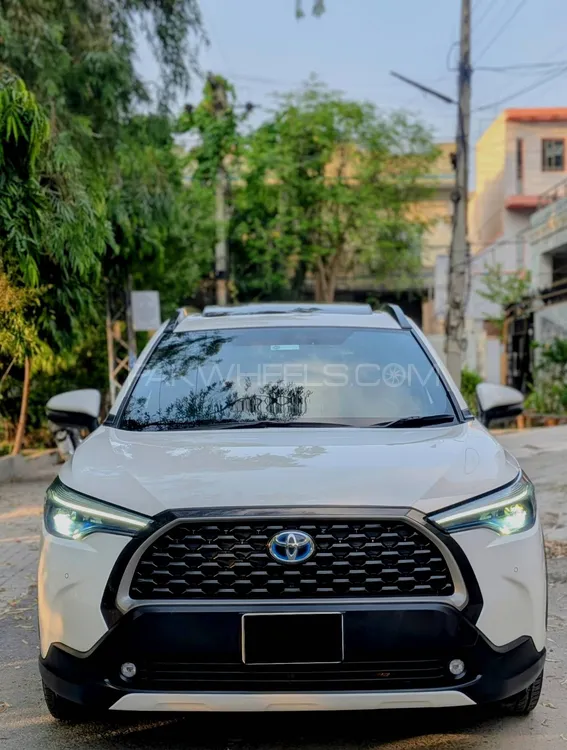 Toyota Corolla Cross 2024 for Sale in Lahore Image-1