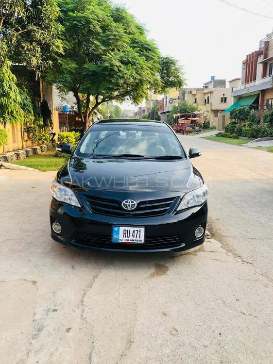 Toyota Corolla 2011 for Sale in Lahore Image-1