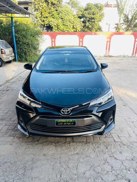Toyota Corolla 2017 for Sale in Gujrat Image-1
