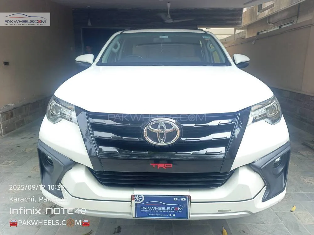 Toyota Fortuner 2021 for Sale in Karachi Image-1