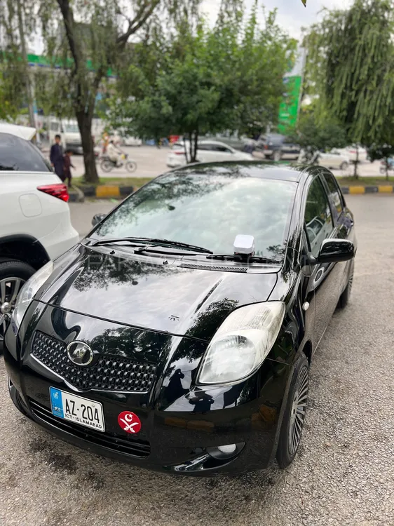 Toyota Vitz 2007 for Sale in Islamabad Image-1