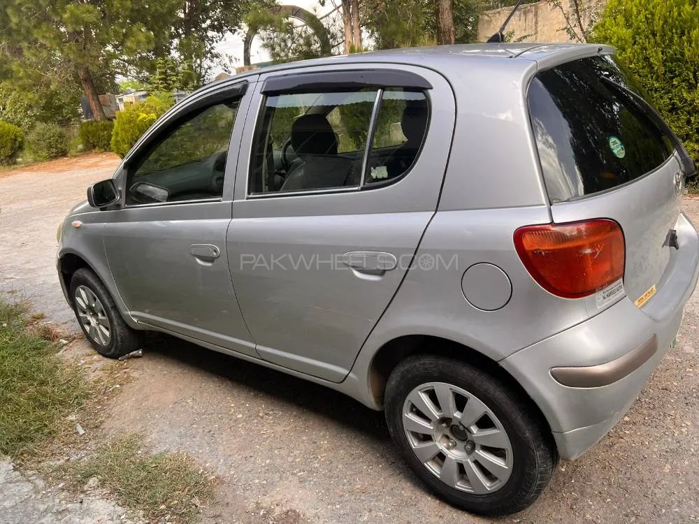 Toyota Vitz 2007 for Sale in Peshawar Image-1