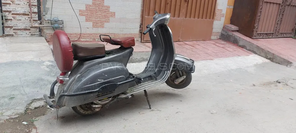 Vespa 150cc 1971 for Sale Image-1