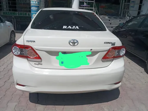 Toyota Corolla GLi 1.3 VVTi 2013