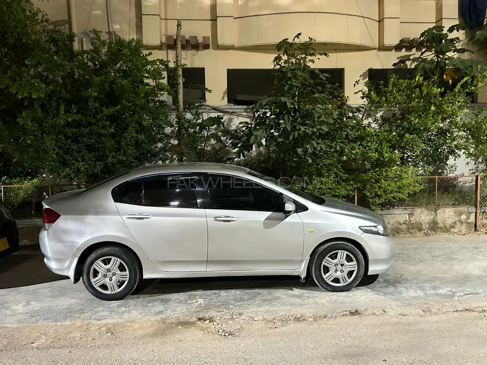Honda City 2009 for Sale in Karachi Image-1